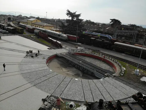 Interventi nell’area della piattaforma ferroviaria