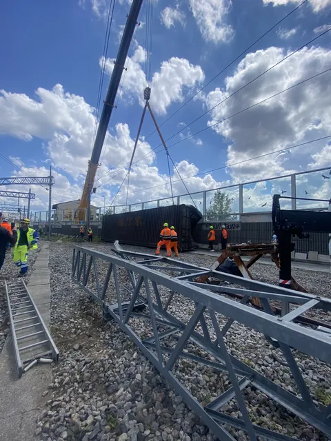 Movimentazione delle strutture in cantiere